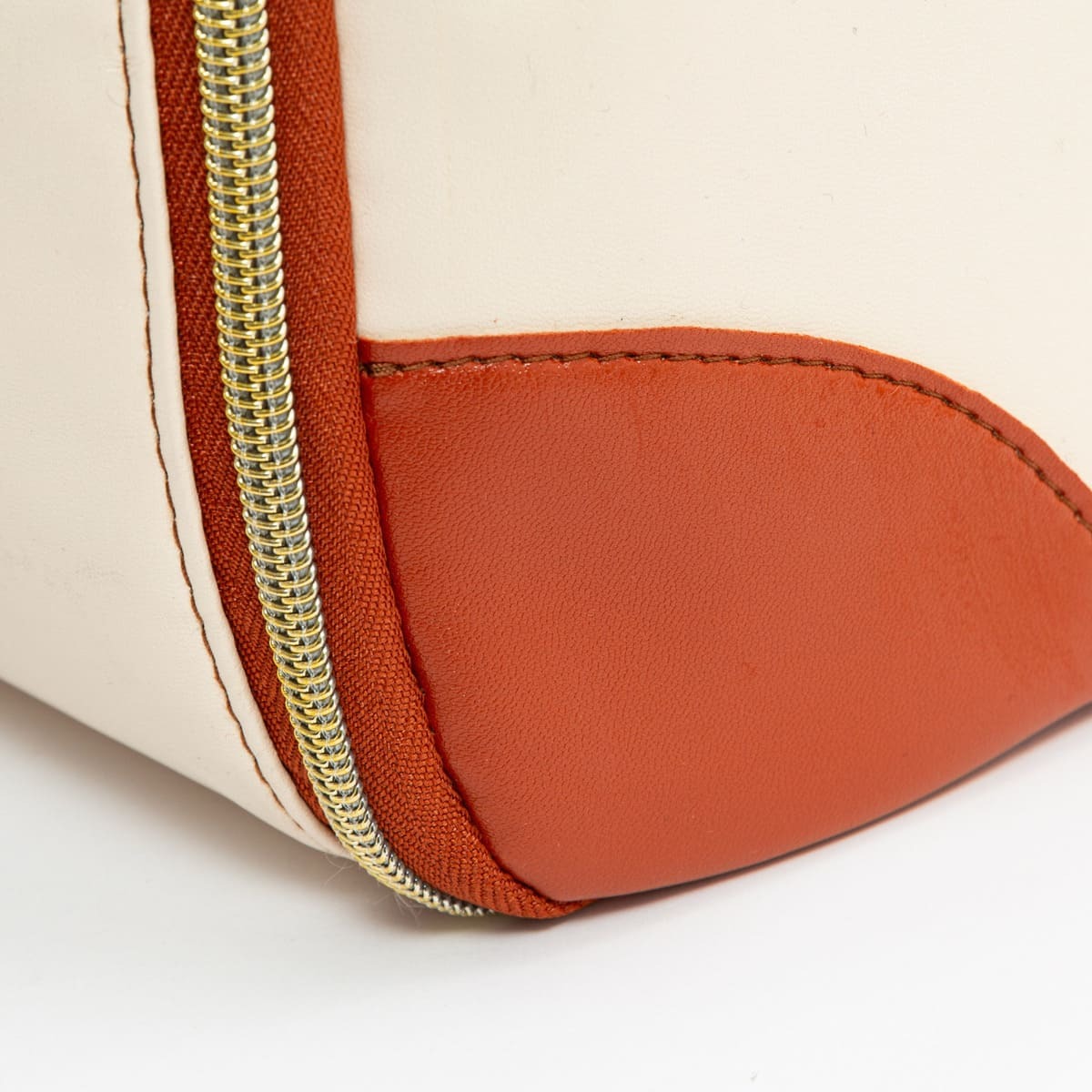 Luxyn Travel Bag 2.0